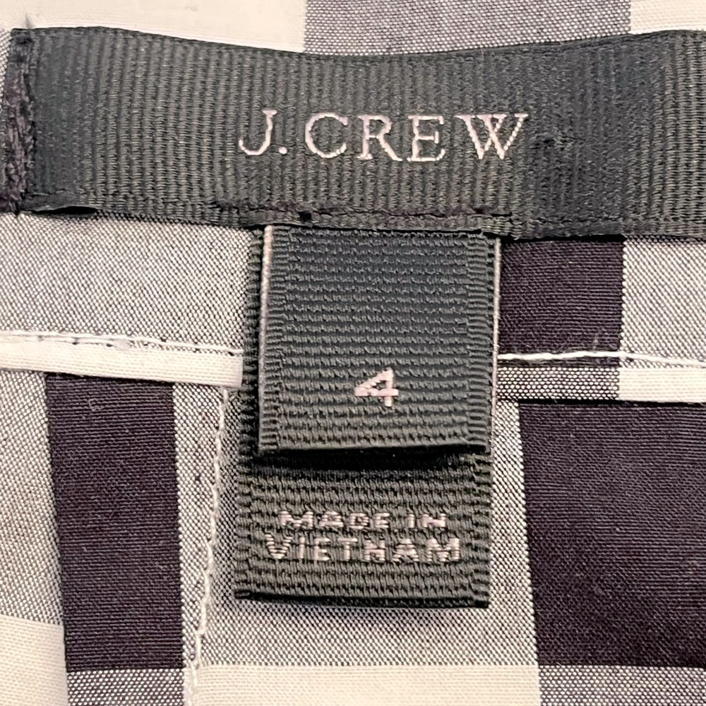 J. Crew Faux-Wrap Gingham Skirt with Ruffle in Size 4 - Picture 3 of 7